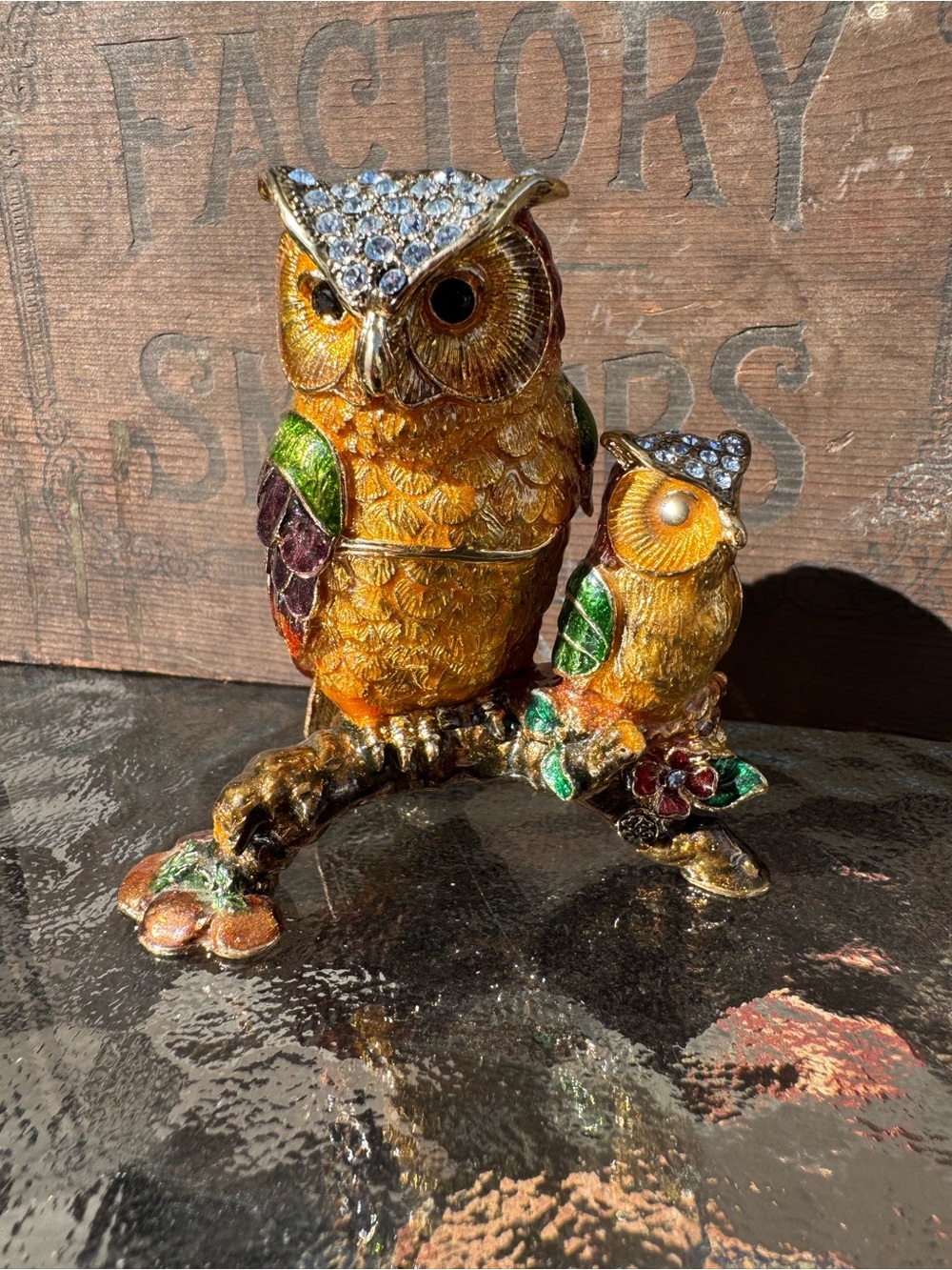 Mother & Baby Owl Bejeweled Enamel and Crystals Trinket Box Magnetic Rhinestone